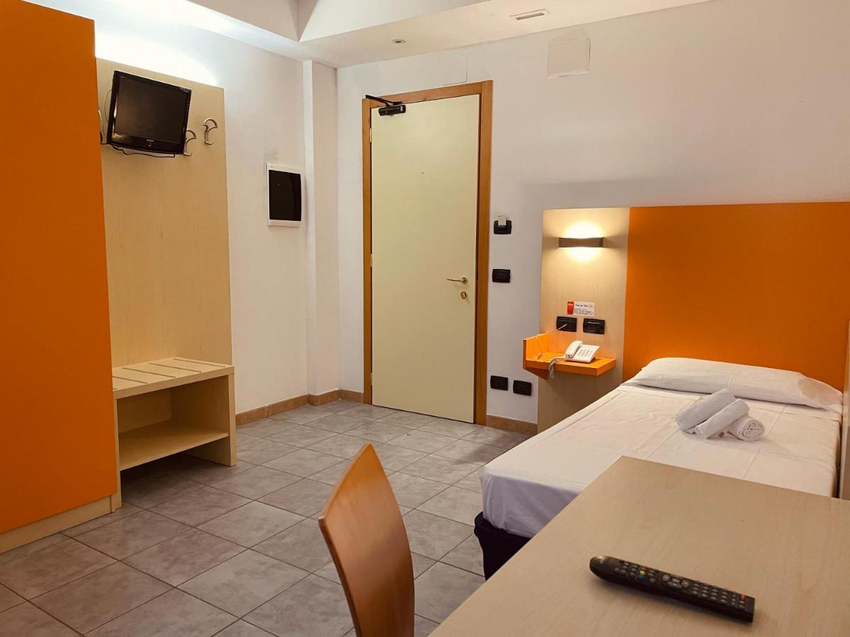 Hotel Grecale - Вентурина Терме Екстериор снимка