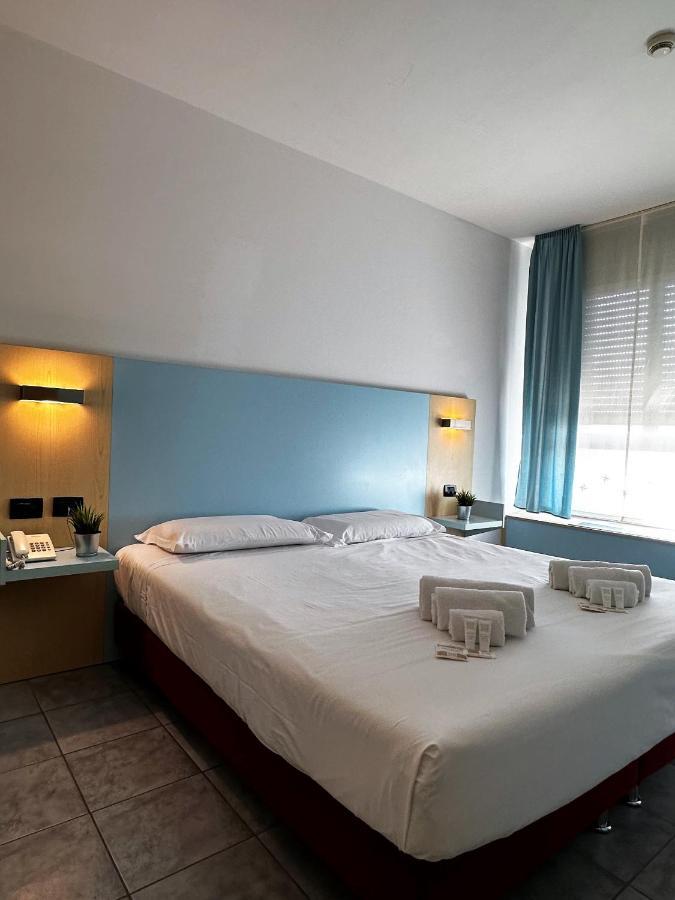 Hotel Grecale - Вентурина Терме Екстериор снимка